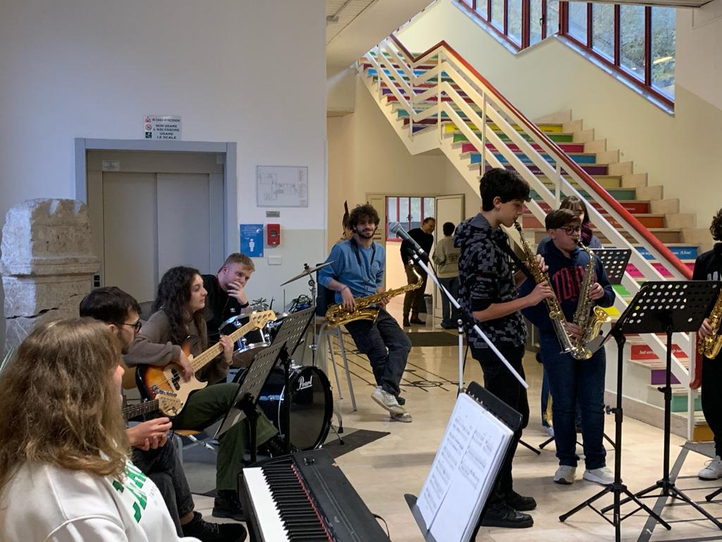 Dalla Scuola al Palco - 16